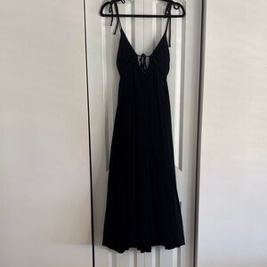 Petal & Pup Black Tie-Shoulder V-Neck Maxi Dress